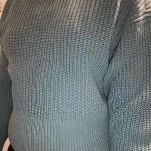 Everlane Women's Light Blue Sweater